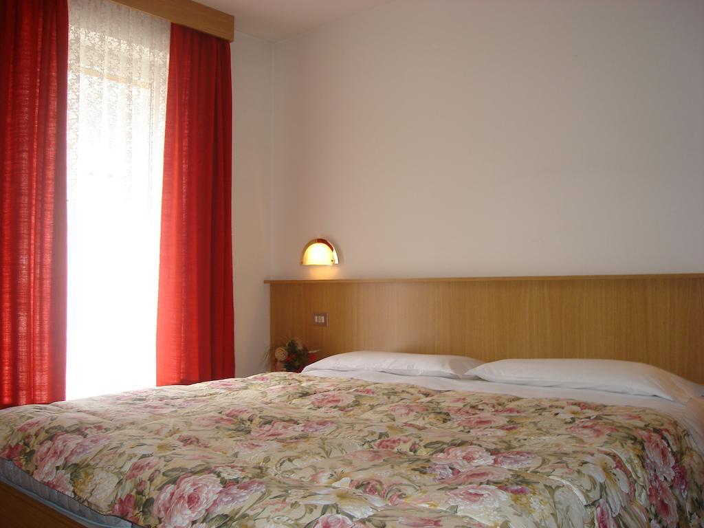 Appartamenti Villa Maria Canazei Chambre photo